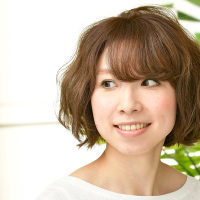 太い髪や、くせっ毛でも艶々できれいなアッシュに!!話題のイルミナカラー とは?