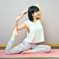 女優 明日香のコラム「最近流行の挑戦的なメンズパーマ!!」