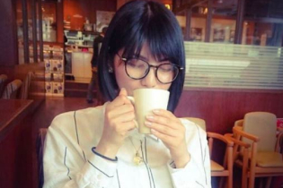 女優の明日香のコラム 美容師さんに聞いてみた「髪の毛をサラサラにする方法について!!」