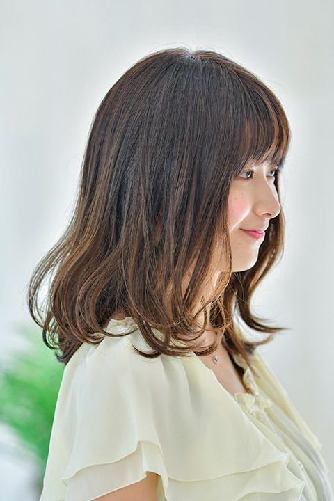 ふんわりセミロング 美容室イメージア Image A